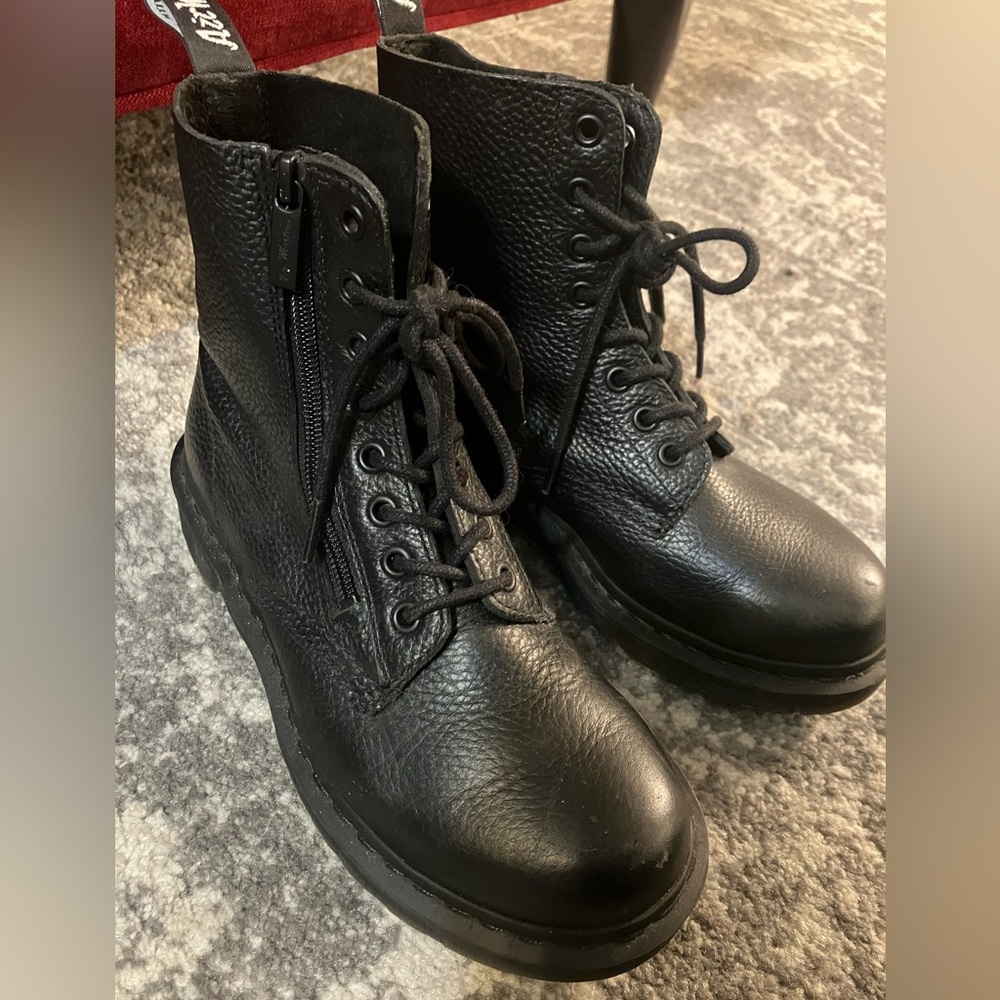 Dr. Martens The Originals Boots